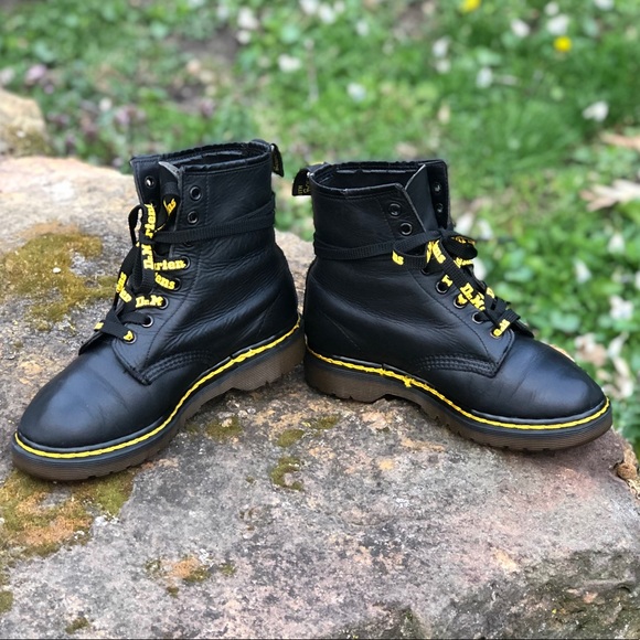 Dr. Martens Shoes - Dr Martens VINTAGE DOUBLE STITCHING Leather boots